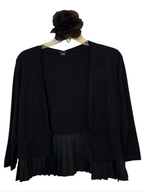 Tommy Hilfiger Vintage Navy Black Women's Sweater with Pleated Hem Size 0 Y2K